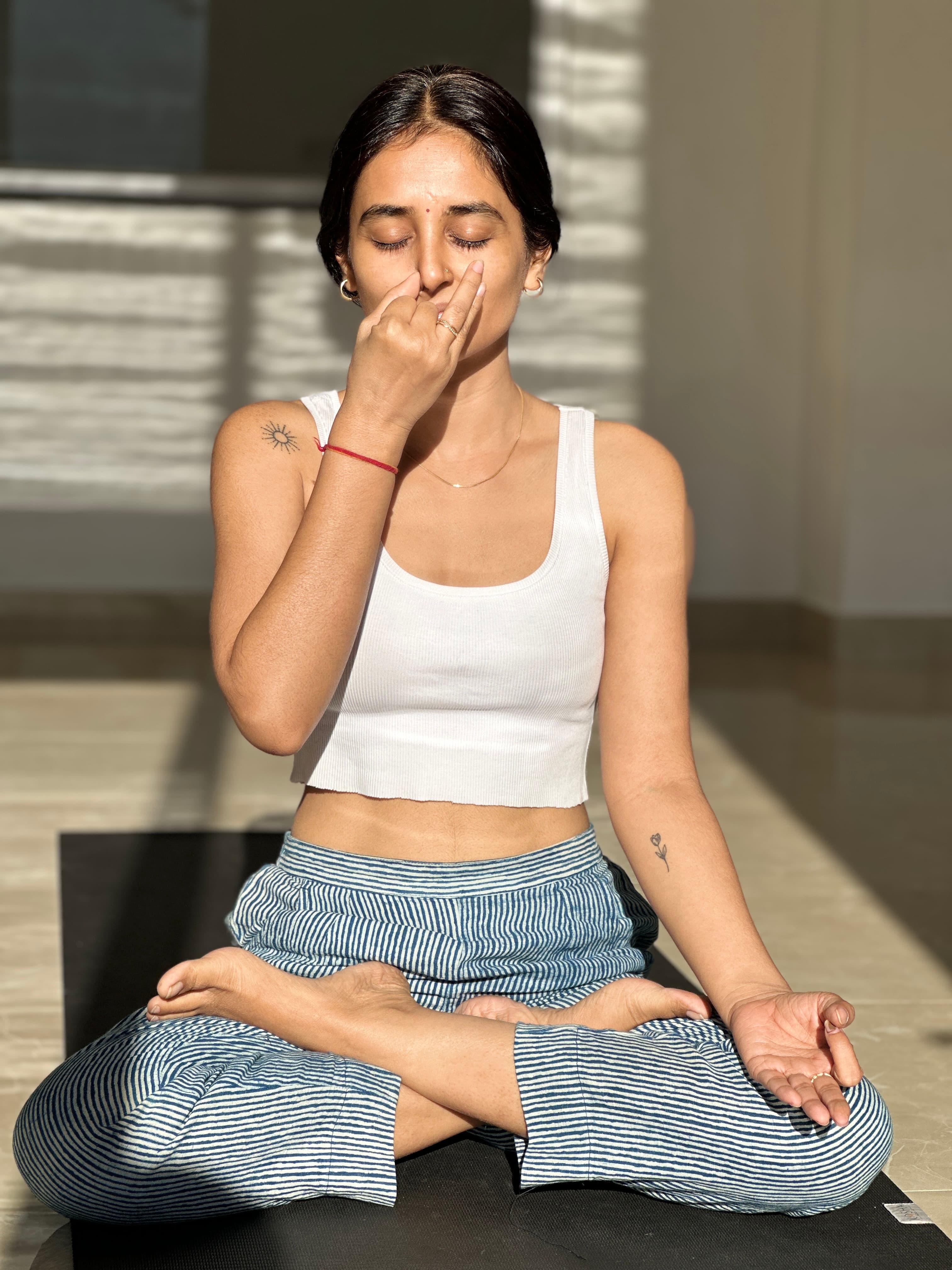 Prity guiding a pranayama session